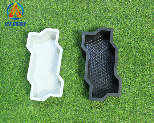 Plastic paver mold VS Rubber paver mold